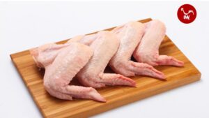 Cánh gà công nghiệp sẽ nhiều thịt và thịt mềm hơn gà ta