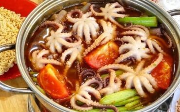 Bạch tuộc nhúng giấm 42 qư3rq