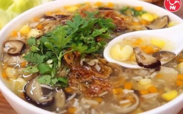 Súp gà nấm rơm 22s