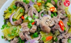 Bao tử cá ngừ xào dưa cải 2