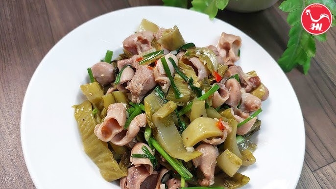 Bao tử cá ngừ xào dưa cải 626