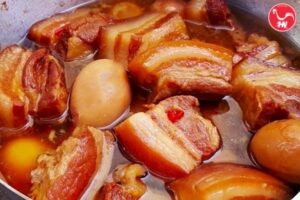 Tìm hiểu nguồn gốc của thịt kho tàu – Hành trình từ Trung Quốc đến Việt Nam95 a62s