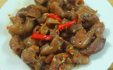 bao tử cá ngừ kho tiêu 2